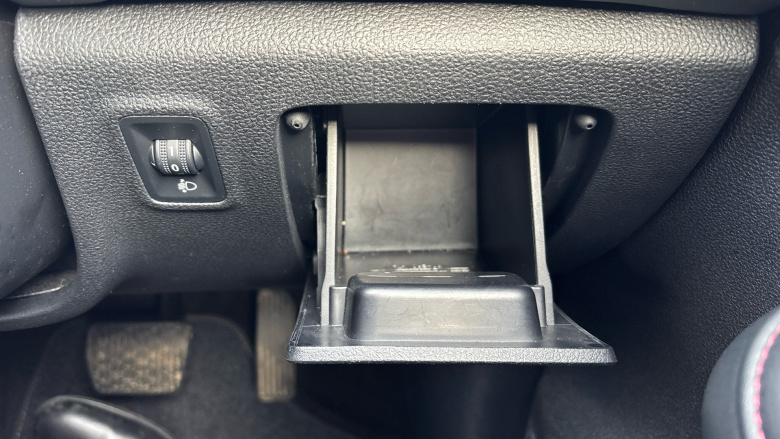 MG Hs 1.5 T-GDI Excite 5dr DCT Petrol Hatchback